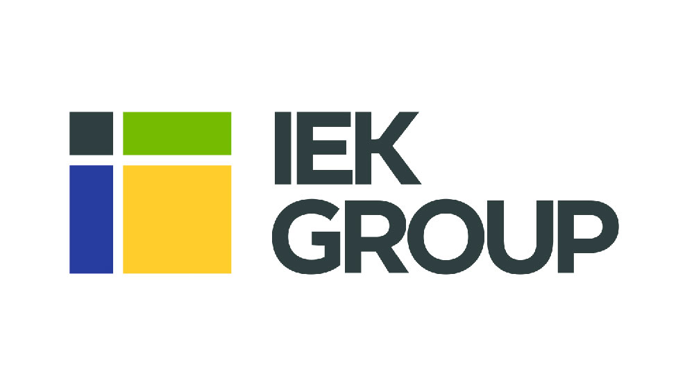 История компании IEK