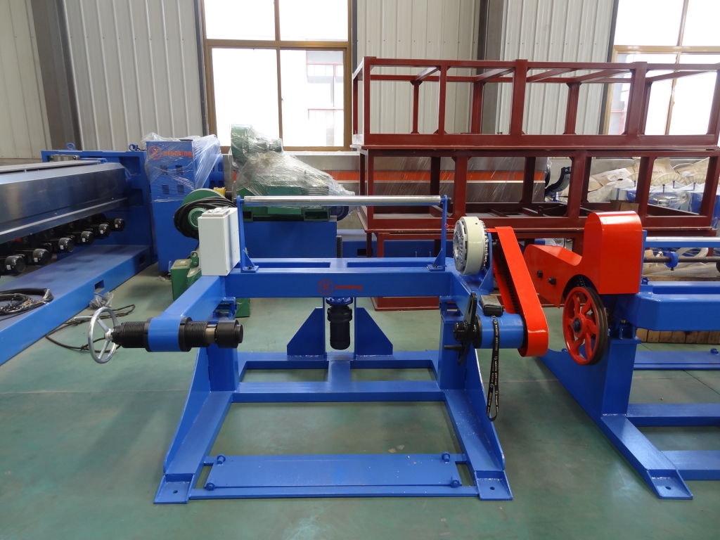 Кабельный завод эксперт кабель. Линия перемотки кабеля. Оператор линии перемотки. Rev линия перемотки. Станок спп-3 для перемотки проволоки.