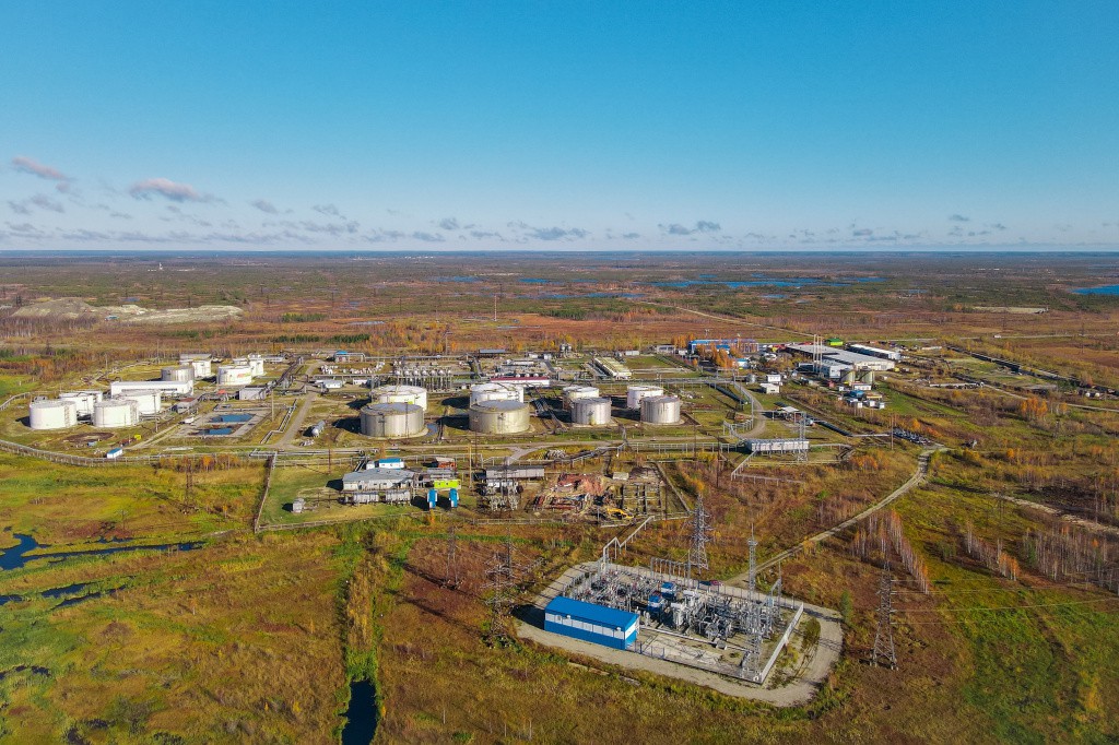 Самотлорское озеро нижневартовск. Самотлорское месторождение нефти ссср. Месторождение самотлор нижневартовск. Самотлорское месторождение нижневартовск. Месторождение самотлор нижневартовск.
