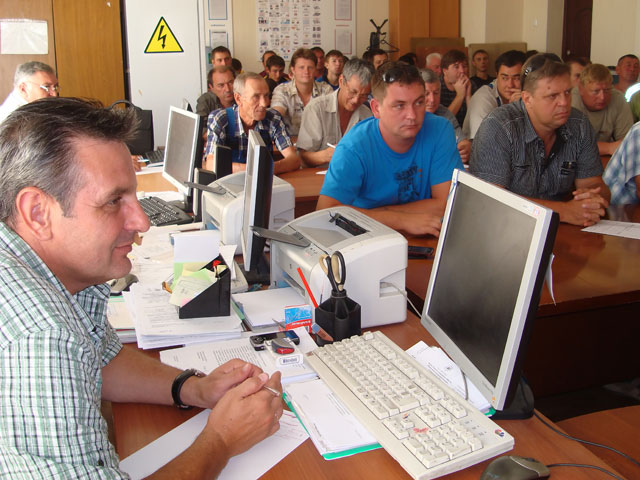 Мрск юга астраханьэнерго. Астраханьэнерго сотрудники. Сергей Сабитов Астраханьэнерго. Кудаков Астраханьэнерго