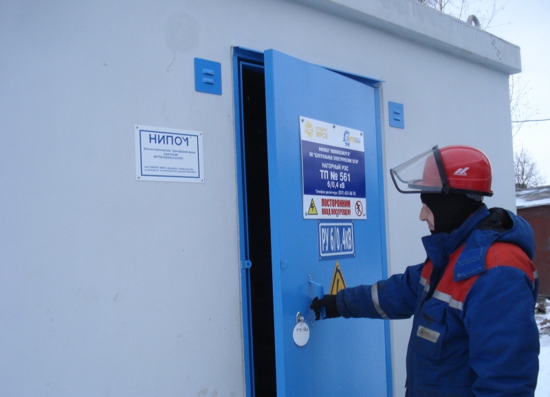 4 кв. щит управления подстанции 6 кв. диспетчерские наименования в электроустановках. таблички на тп 10/0. ячейка крун 10кв зру.